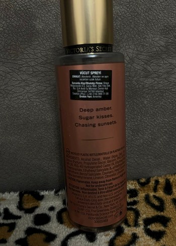 Victoria's Secret Amber Romance Kadın Parfümü - Görsel 2