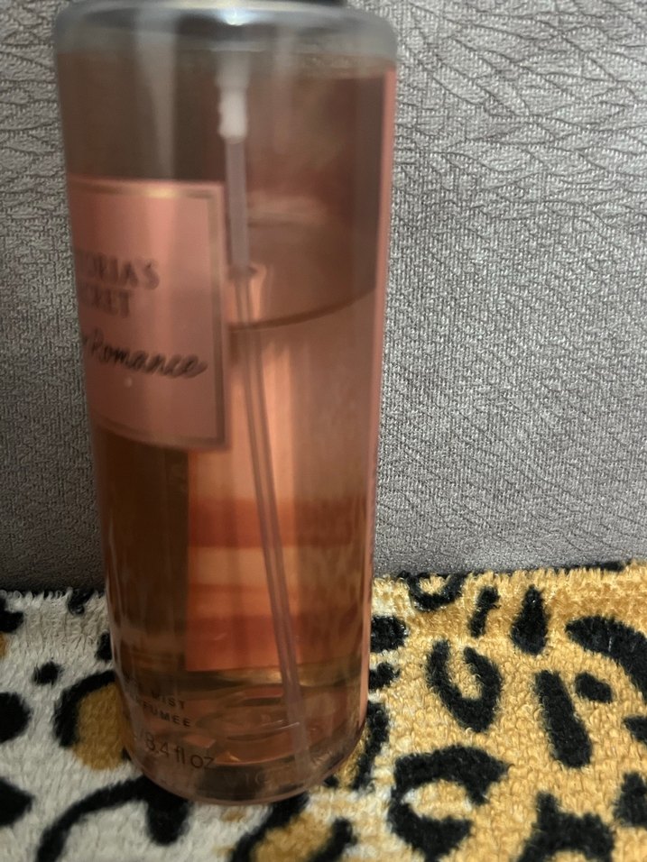 Victoria's Secret Amber Romance Kadın Parfümü - Görsel 3