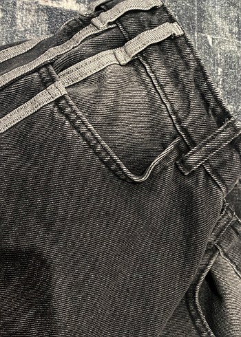 Siyah Çizgili Midi Boy Kadın Kot Pantolon - Görsel 5