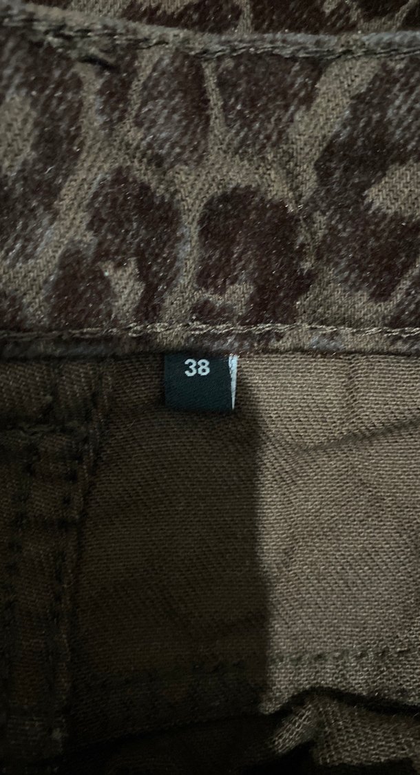 Kahverengi Leopar Desenli Pantolon - Görsel 3