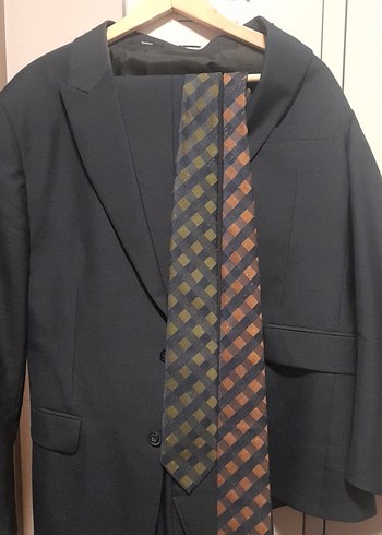 Düğmeli, Notch Yaka Erkek Takım Elbise - Görsel 2