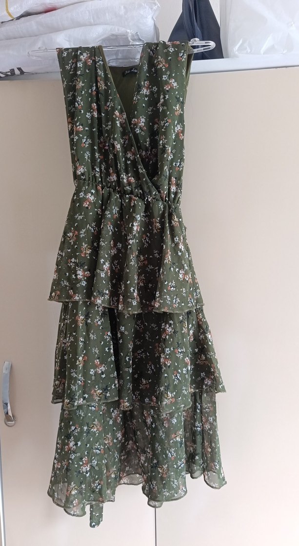 Yeşil Çiçekli Uzun Bohem Elbise - Görsel 2