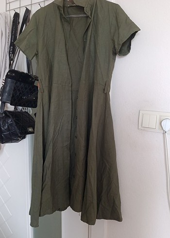 Düğmeli Kısa Kollu Keten Kadın Elbise - Görsel 3