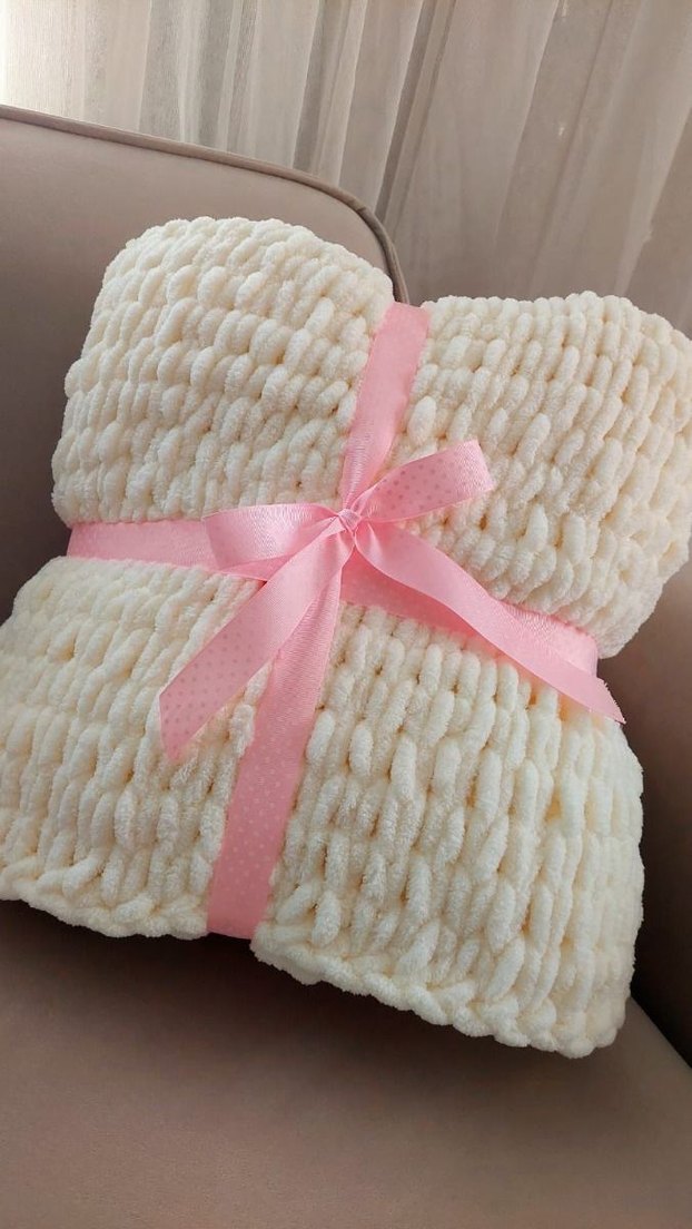 Beyaz Örgü Çocuk Battaniyesi - Görsel 3