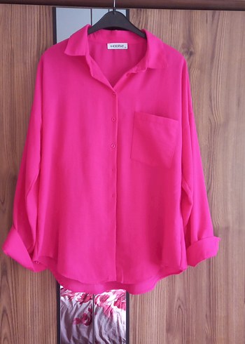 Pembe Düğmeli Kadın Gömlek - Görsel 3