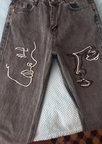 Gri Baskılı Salaş Midi Kadın Kot Pantolon - Görsel 2