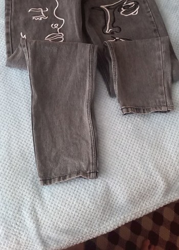 Gri Baskılı Salaş Midi Kadın Kot Pantolon - Görsel 5