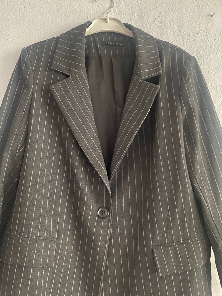 Drapeli Siyah Bağlama Desenli Kadın Blazer - Görsel 4