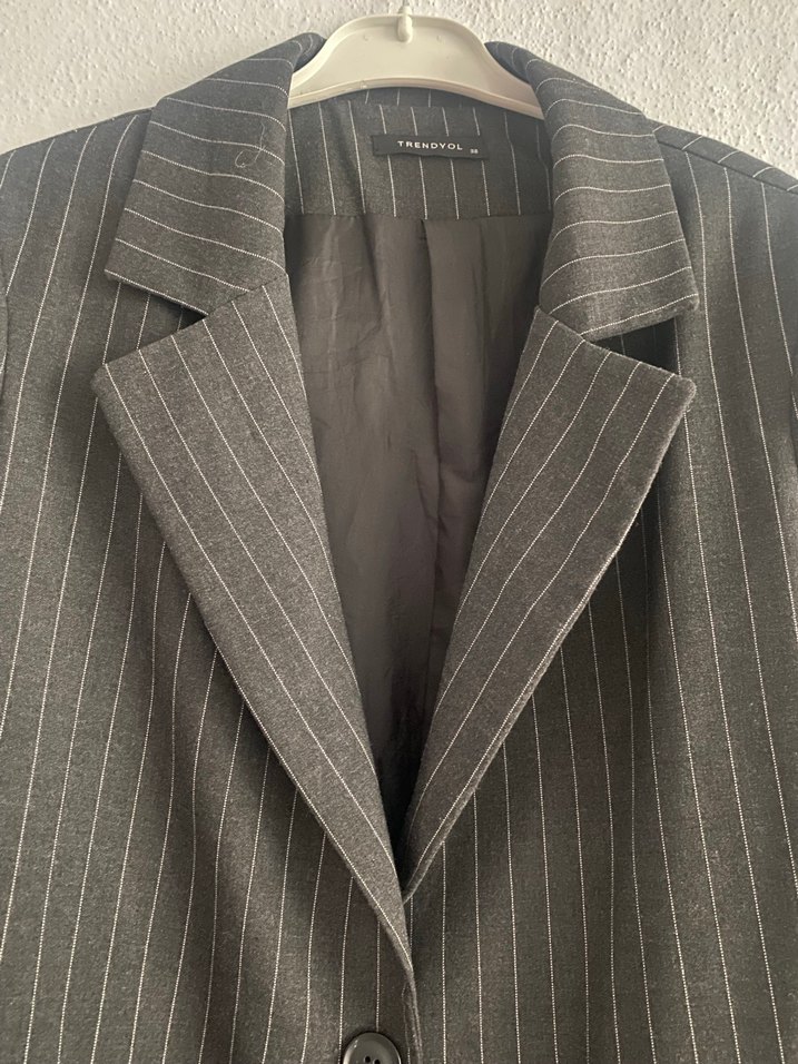 Drapeli Siyah Bağlama Desenli Kadın Blazer - Görsel 3