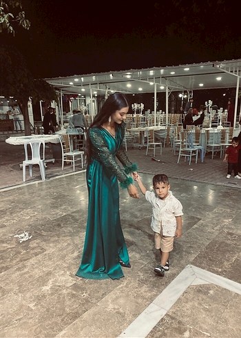 Turkuaz V Yaka Uzun Kollu Kadın Abiye Elbise - Görsel 3