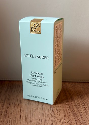 Estée Lauder Gelişmiş Gece Onarıcı Serum 30ml - Görsel 2