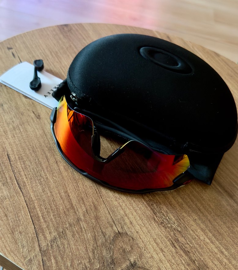 Oakley 009208 Kayak Gözlüğü - Görsel 2