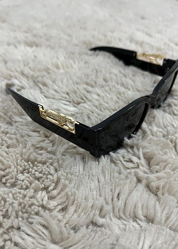 Klasik Zarif Altın Tokalı Kadın Güneş Gözlüğü - Görsel 3