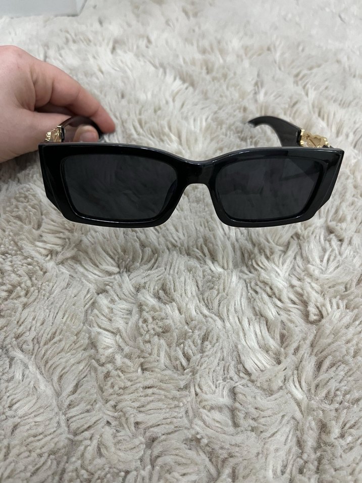 Klasik Zarif Altın Tokalı Kadın Güneş Gözlüğü - Görsel 2