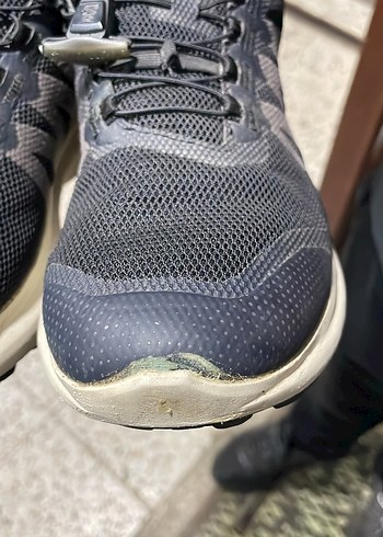 Salomon Siyah Spor Ayakkabı Velcro Detaylı - Görsel 2