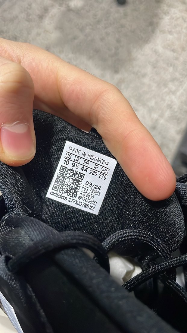 Erkek Siyah Beyaz Spor Ayakkabı - Görsel 3