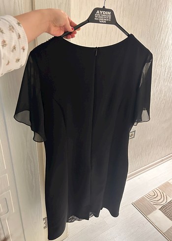 Drapeli V Yakalı pullu Siyah Midi Elbise - Görsel 3