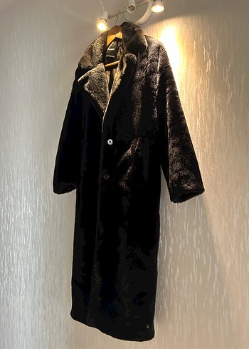 Siyah Kadın Uzun Peluş Kaban - Görsel 2