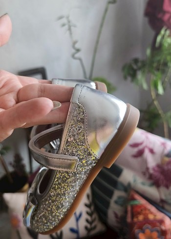 Kız Çocuk 28 Numara Gümüş Simli Fiyonklu Babet Ayakkabı - Görsel 3