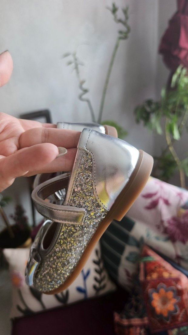 Kız Çocuk 28 Numara Gümüş Simli Fiyonklu Babet Ayakkabı - Görsel 3