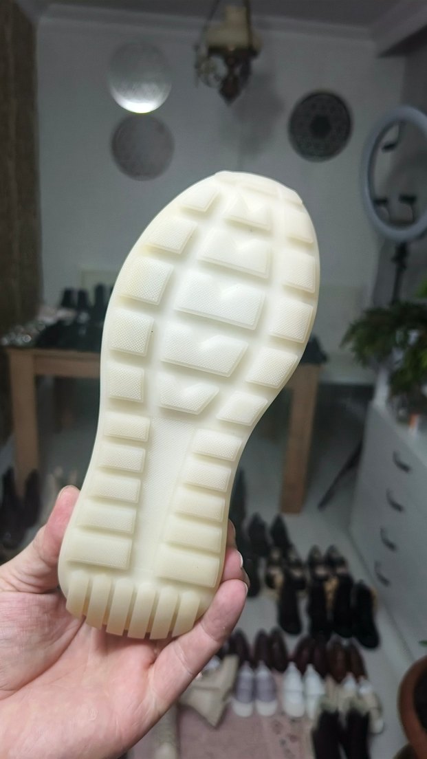 Beyaz Mor Bağcıklı Spor Ayakkabı - Görsel 3