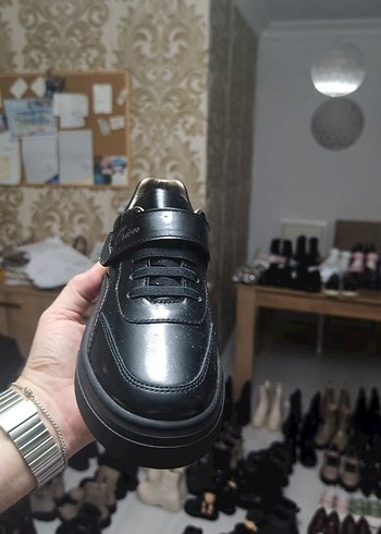 Siyah Gri Yılan Desenli Kadın Spor Ayakkabı - Görsel 5