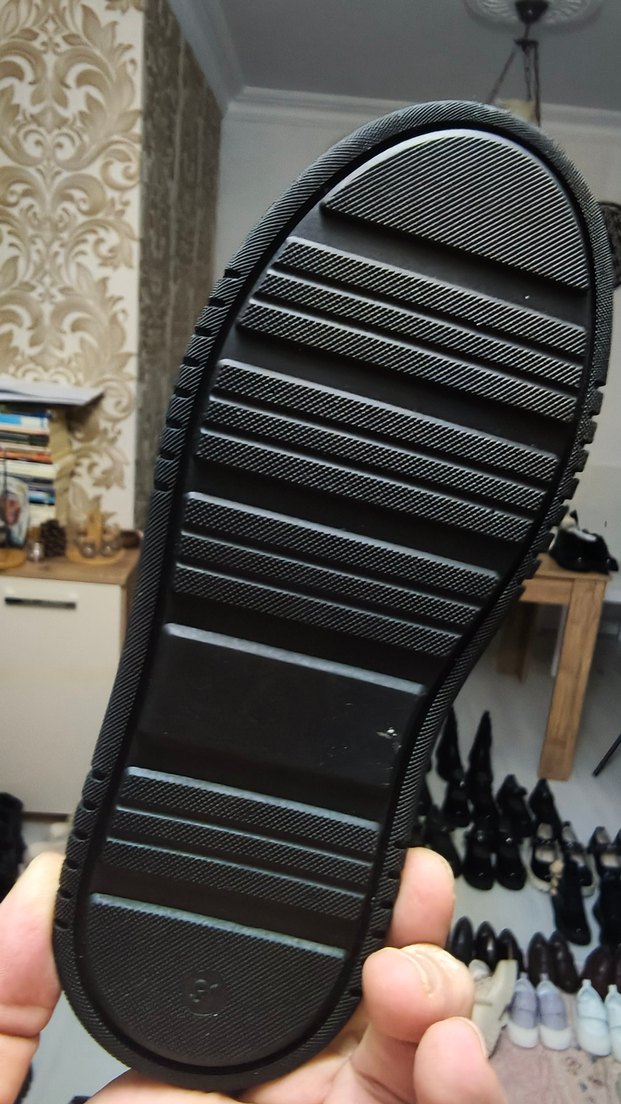 Siyah Gri Yılan Desenli Kadın Spor Ayakkabı - Görsel 3