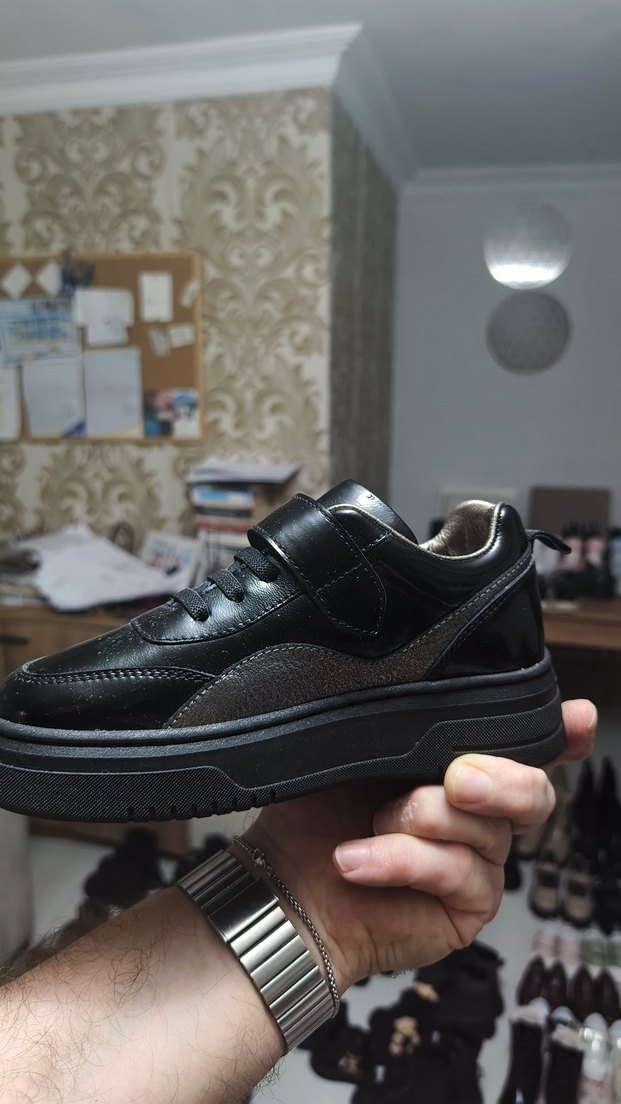 Siyah Gri Yılan Desenli Kadın Spor Ayakkabı - Görsel 4