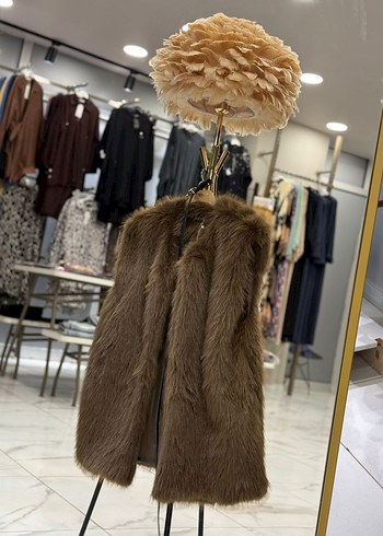 Kemerli Premium Kürk Yelek  Kahve  Sıfır Etiketli - Görsel 2