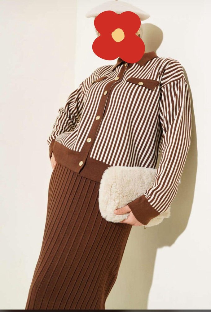 Kahve Çizgili Gold Düğmeli İkili Takım  Yumuşak Triko - Görsel 2