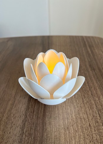 Sarı ışık Lotus Led Mum - Görsel 4