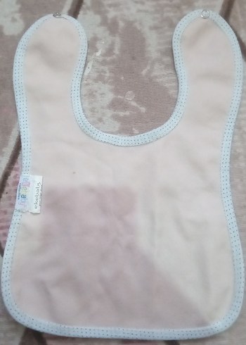 Beyaz Desenli Bebek Önlüğü - Görsel 3