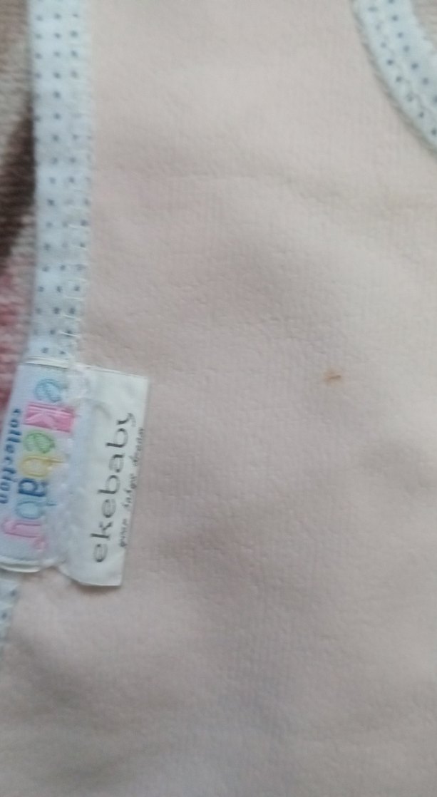 Beyaz Desenli Bebek Önlüğü - Görsel 4