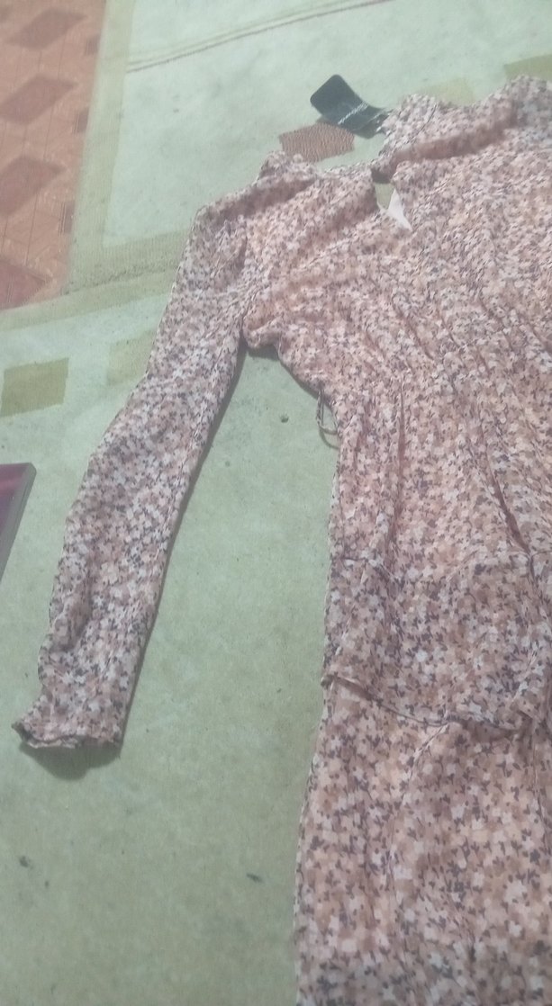 hiç giyilmedi mini elbise - Görsel 2