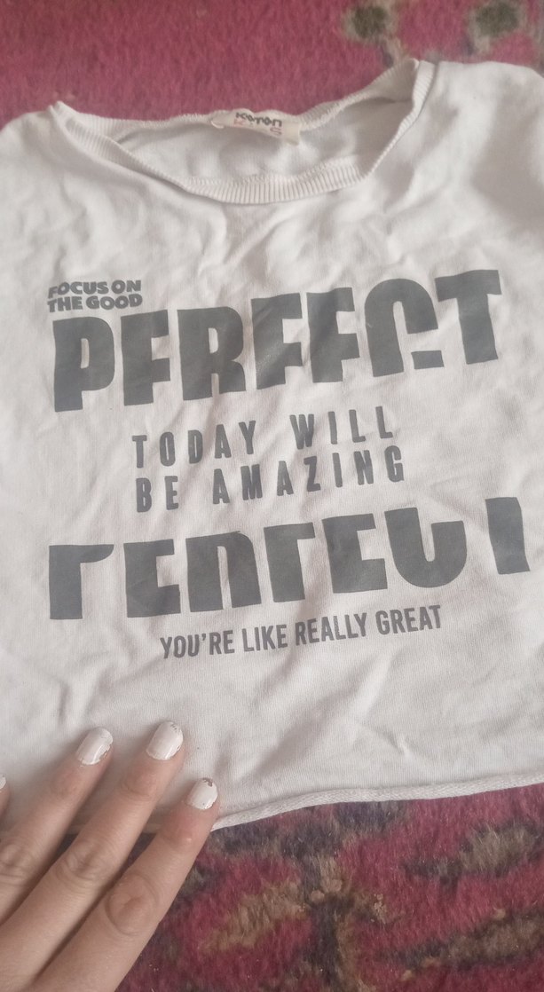 Beyaz Baskılı crop, Kısa Kollu, Rahat Kesim - Görsel 3