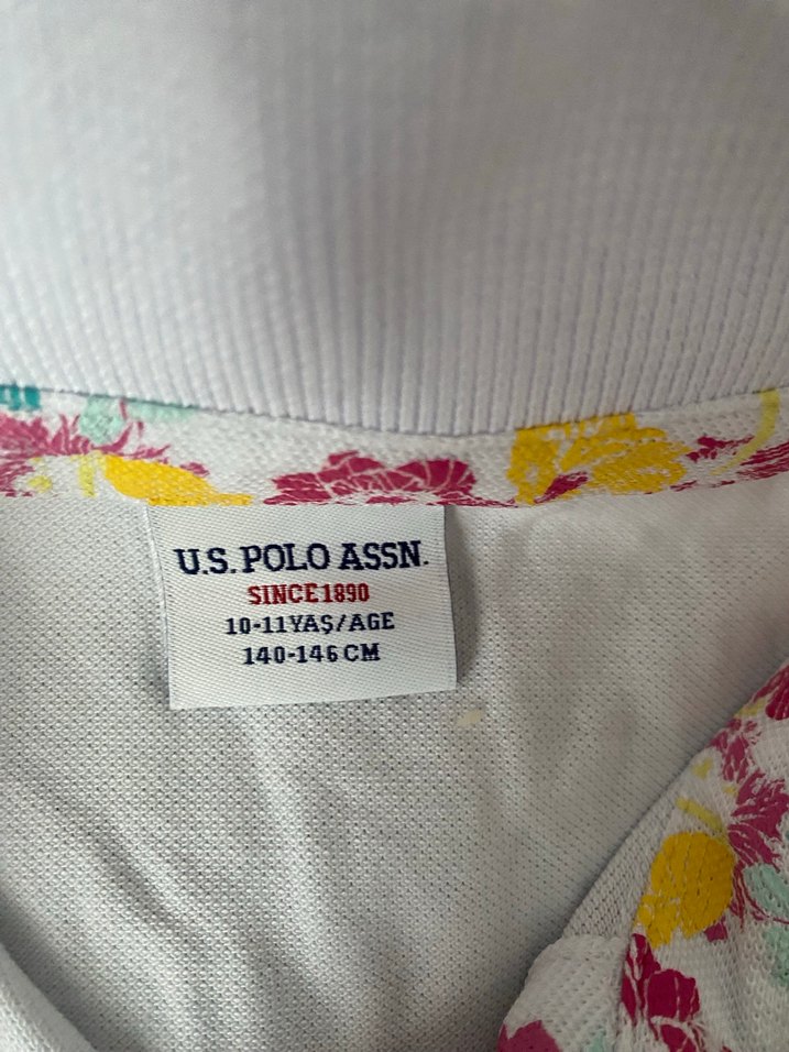 Kızlar için Beyaz Düğmeli Polo Tişört - Görsel 4