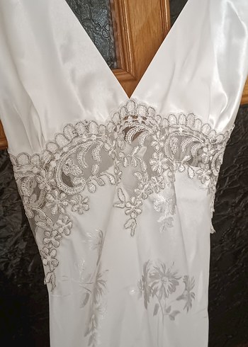 Nakışlı Beyaz Uzun Kadın Sabahlık, gecelik - Görsel 2