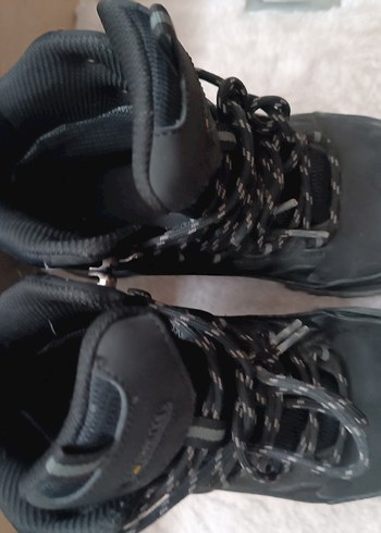 Siyah Bağcıklı kadın Outdoor Bot - Görsel 2