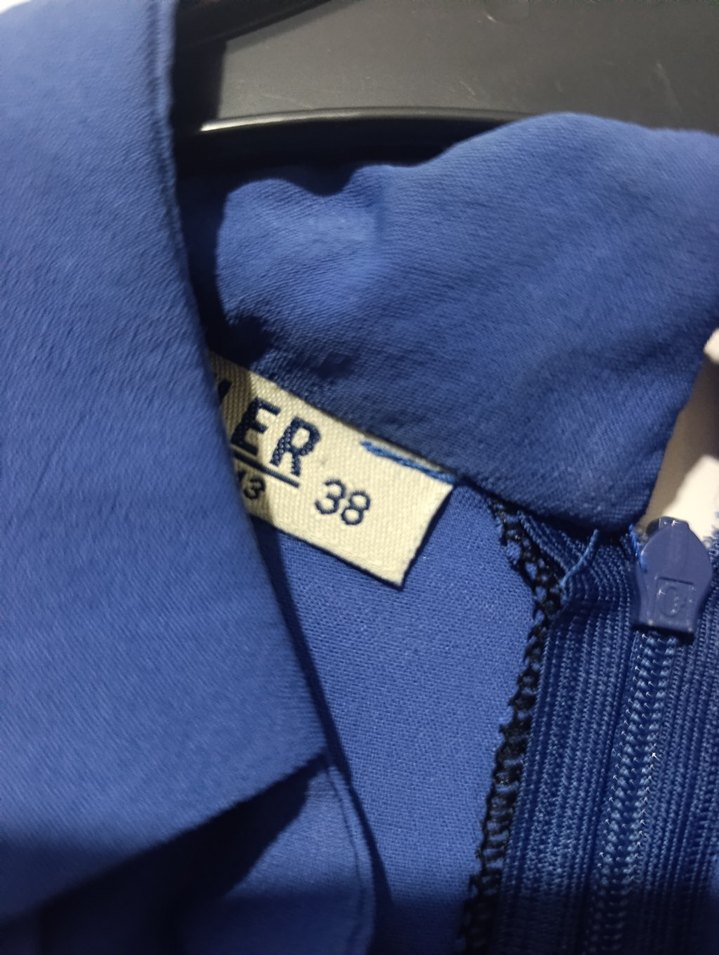 Uzun Kollu Mavi Volanlı Uzun Elbise - Görsel 3