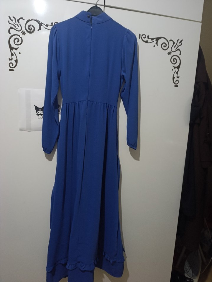 Uzun Kollu Mavi Volanlı Uzun Elbise - Görsel 4