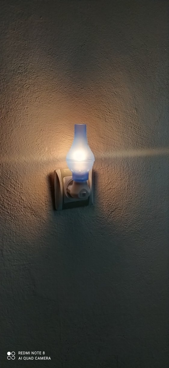 Mavi Gece Lambası Priz Aparatı - Görsel 2