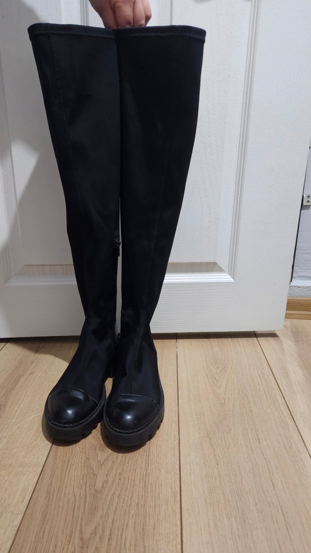 Zara Siyah Dizüstü Çizme - Görsel 2