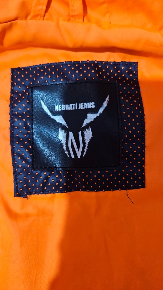 Nebbati Erkek Çocuk Siyah Kapüşonlu Şişme Yelek. - Görsel 4