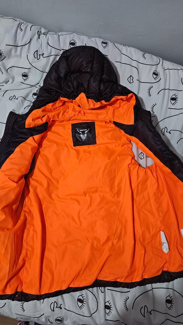 Nebbati Erkek Çocuk Siyah Kapüşonlu Şişme Yelek. - Görsel 3