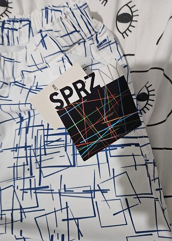 Beyaz Desenli Erkek Çocuk Deniz Şortu - Görsel 4