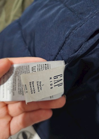 Gap Erkek Çocuk Kamuflaj Desenli Mont - Görsel 3