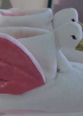 Kızlar için Beyaz Kürklü Sıcak Ev Terliği - Görsel 2