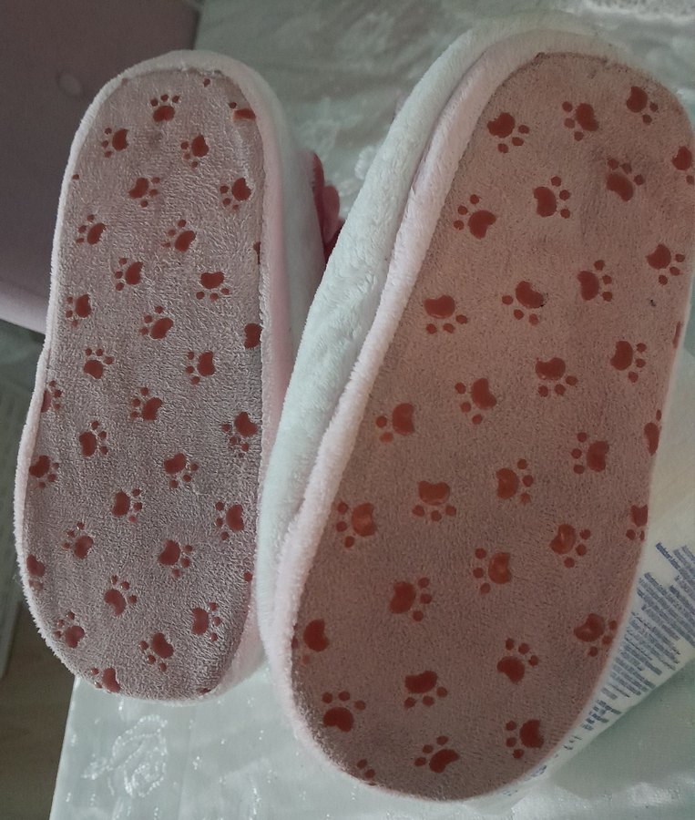 Kızlar için Beyaz Kürklü Sıcak Ev Terliği - Görsel 3