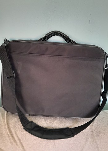 Kilitli Siyah Deri Kadın Laptop Çantası - Görsel 2