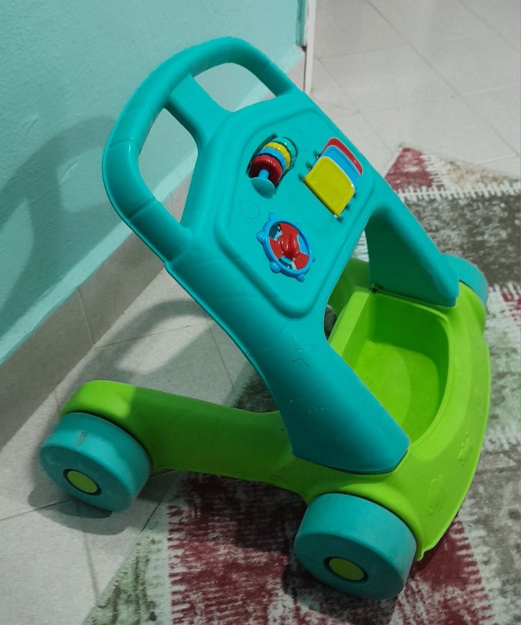 Renkli Çok Fonksiyonlu Yürüteç - Görsel 3